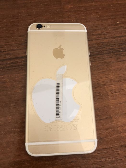 Продам телефон айфон 6