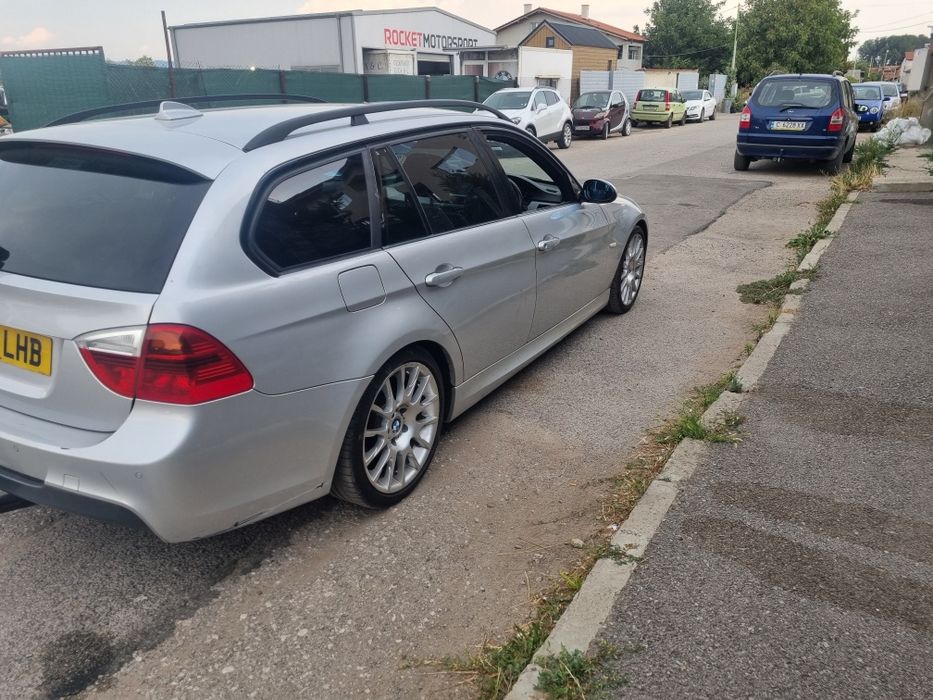 Продавам бмв е91 М-пакет на части 320д 177кс автомат