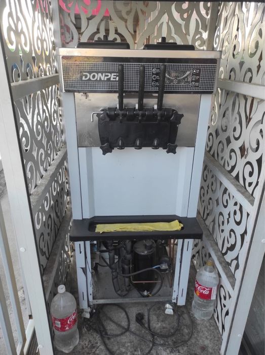 Мороженный аппарат