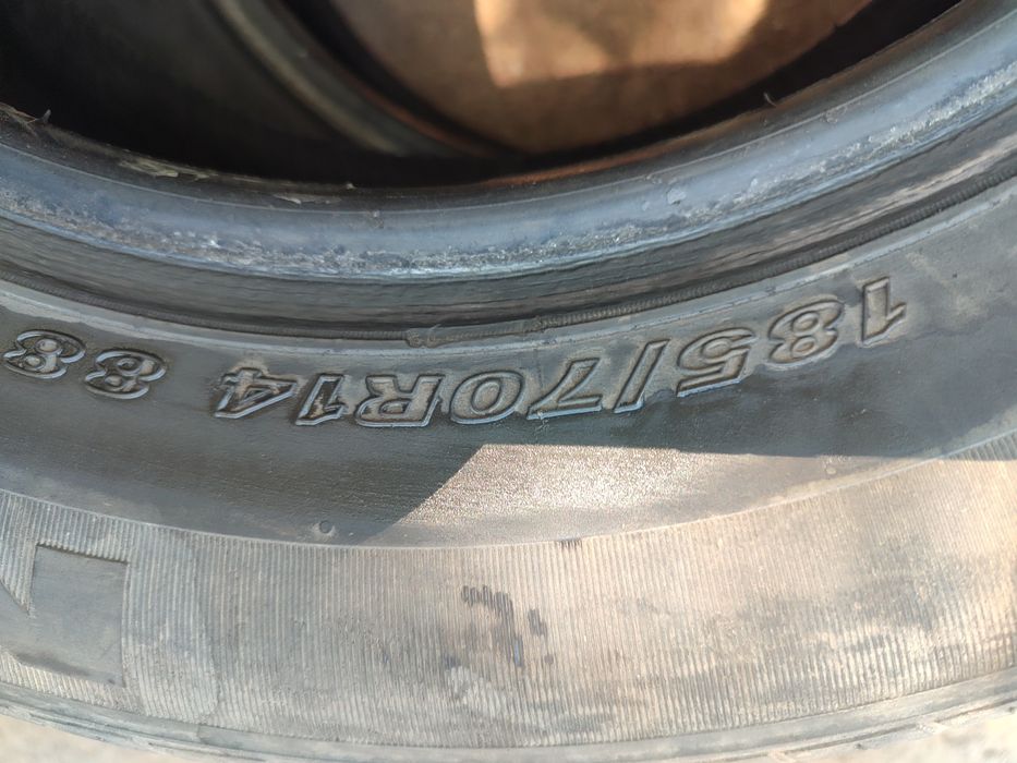 Продам резину б. у R.14