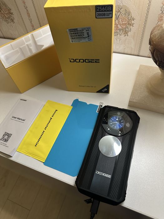 DOOGEE  S110 Smartphone