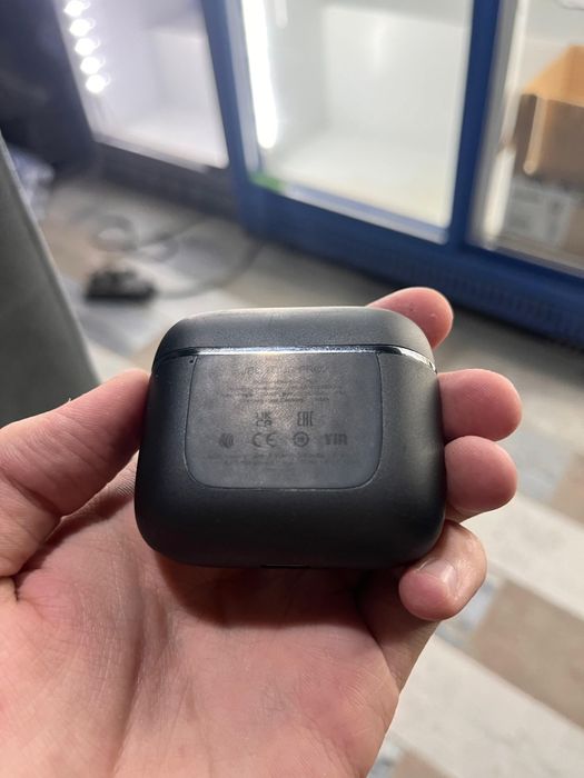 Наушники JBL с кейсом