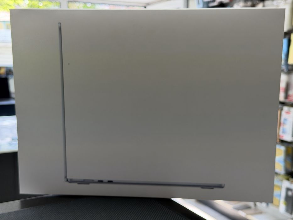 Apple MacBook Air M5 Sky Blue 512GB/16GB ЧистоНов 2г Гаранция