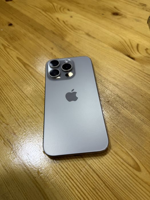 Iphone 15 pro 128 gb