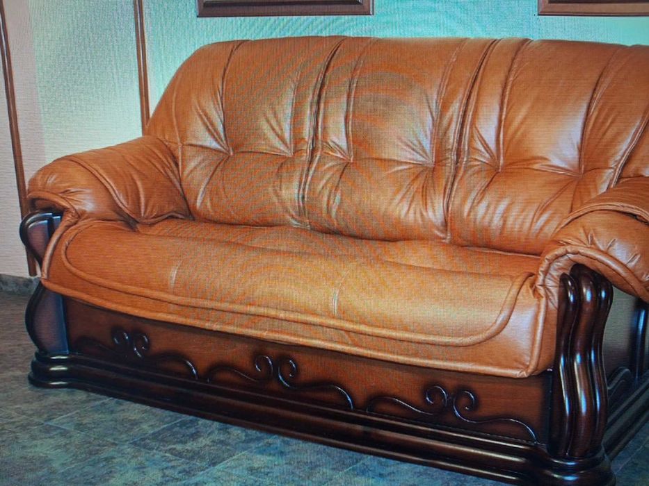 Кожена гарнитура