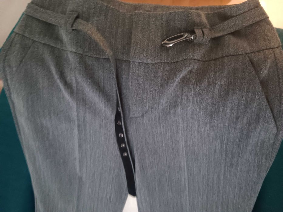 Дамски костюм DIKA