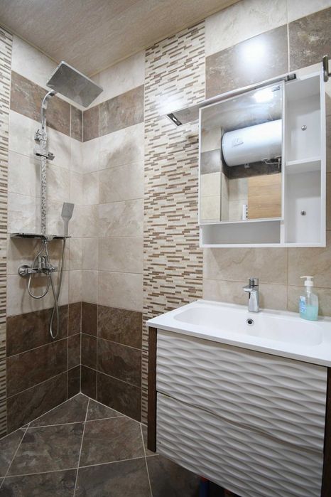 Дава се под наем Двустаен апартамент в София, Мусагеница - 65 кв.м за 408.51 € - Снимка #2