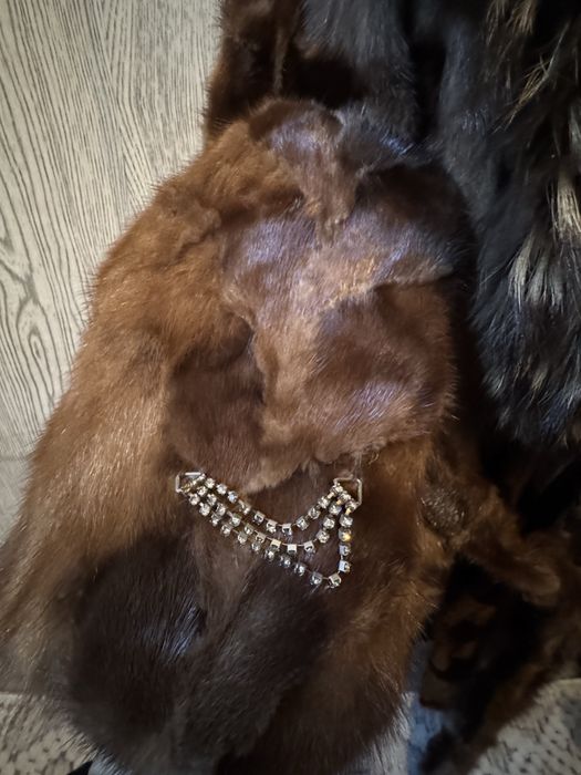 Продам норковую шубу