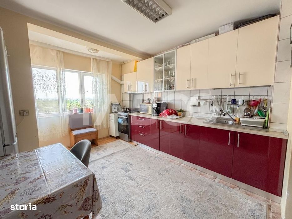 Apartament cu 2 camere la etaj 3 de vanzare in Cartierul Intre Lacuri