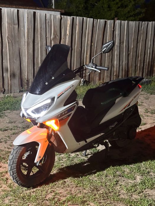 Скутер LI-YA 175cc