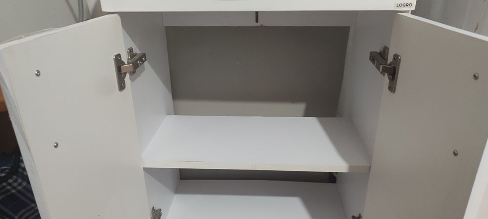 Тумба для ванной комнаты