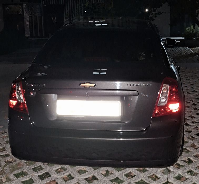 Автомобил сотилади