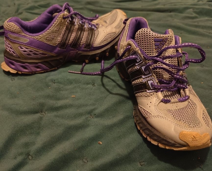 Adidași dama Adidas  kanadia TR4 ne 40
