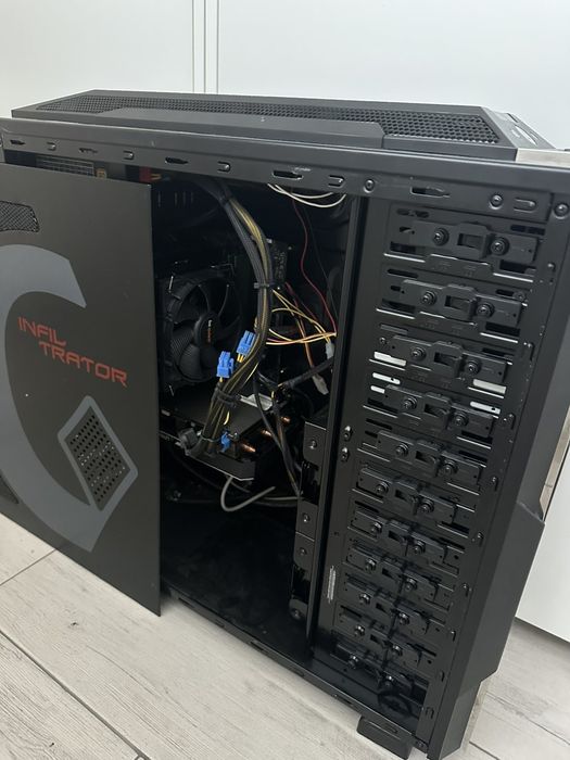 Геймърски компютър