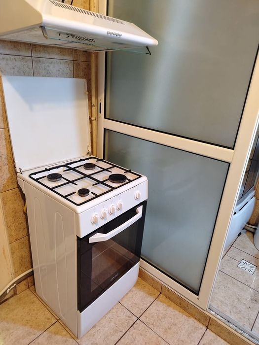 Vand garsoniera în Curtea de Argeș, în zona mânăstirii