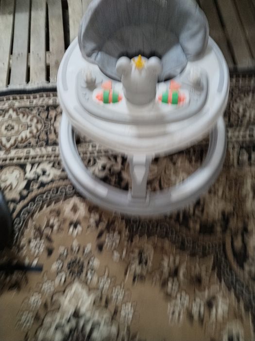 Ходунок детский  до 2 лет