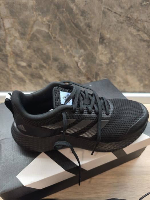 Adidas egde  gameday Nr 40 noi