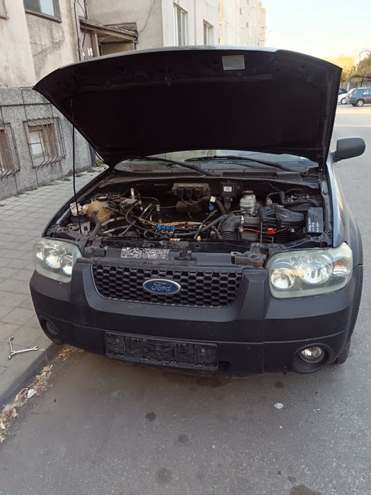 Части за Форд Маверик 2.3