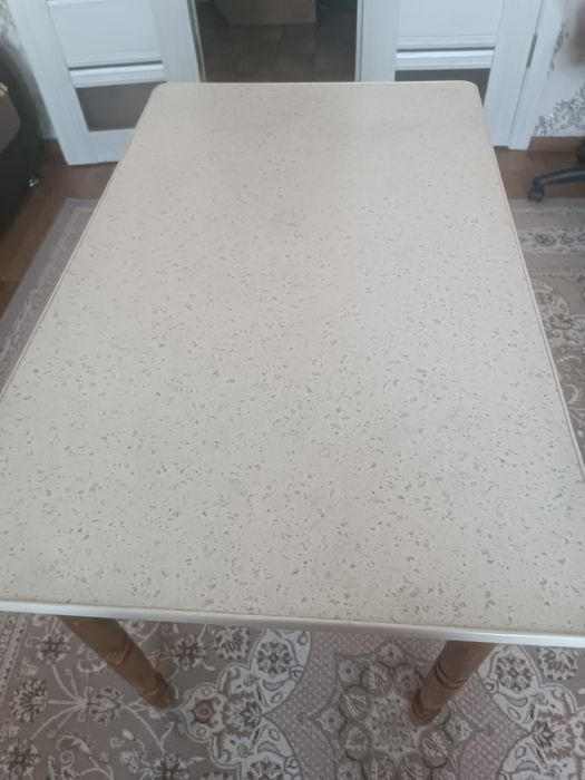 Стол обеденный б/у