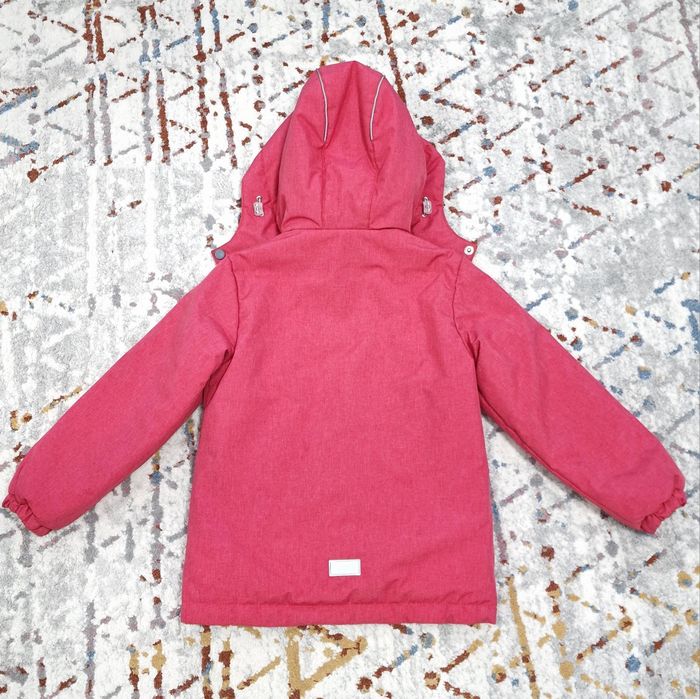 Продам куртку на весну