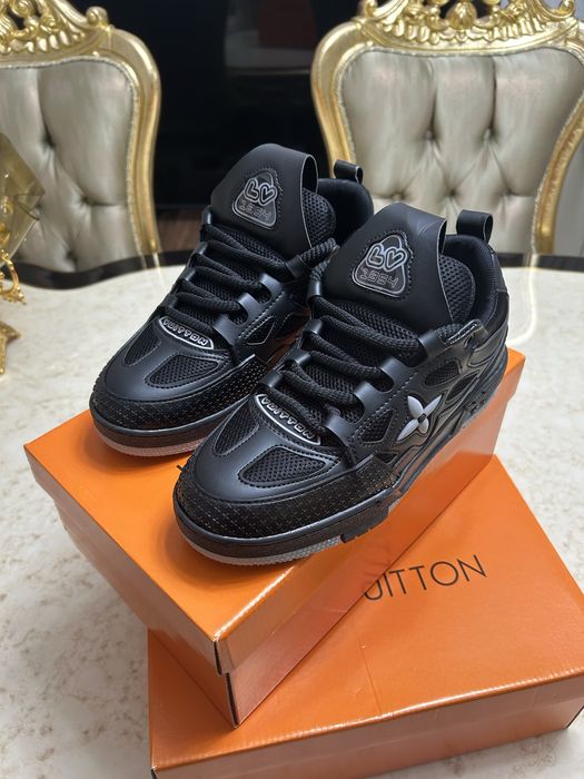Adidasi Louis Vuitton nou