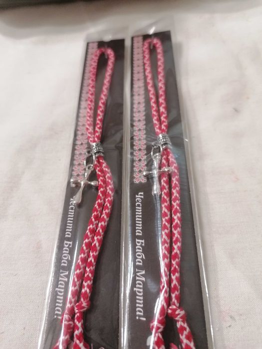 Мартеници различни модели