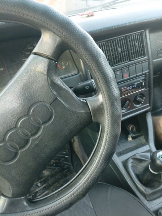 Продам ауди 80 б4
