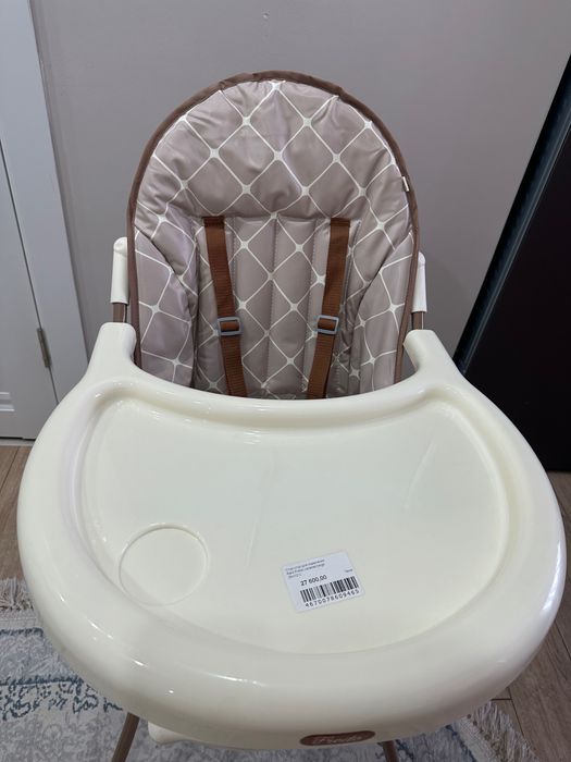 Стол для кормления