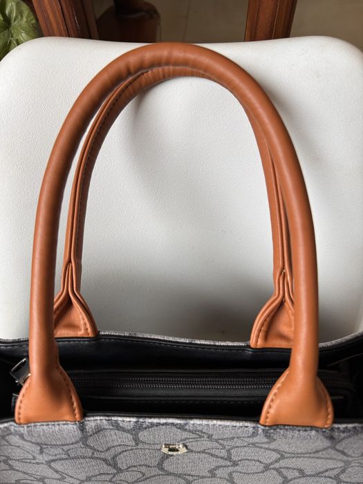 Дамска чанта