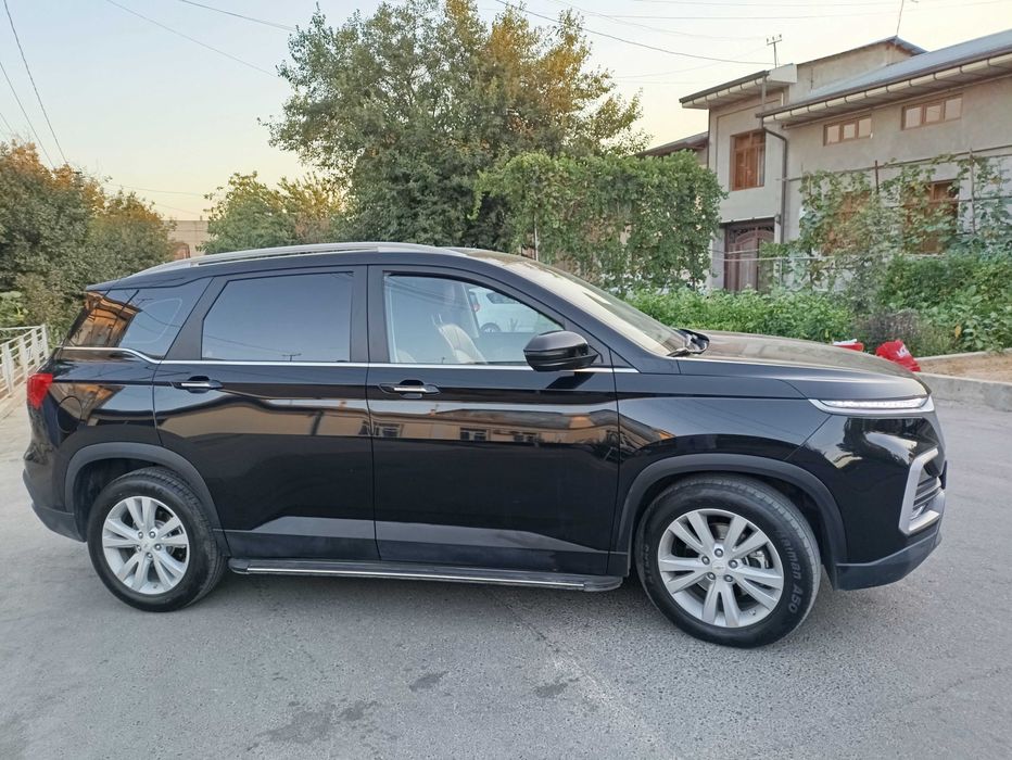 Chevrolet Captiva 5 Dubai versiya