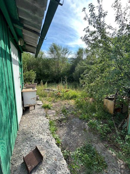 Продам участок с баней на 1 кардоне