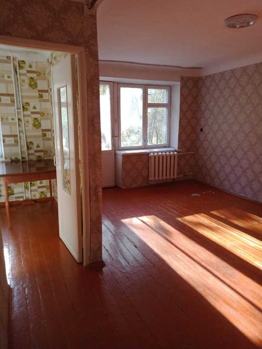 Продам 1 комнатную  квартиру