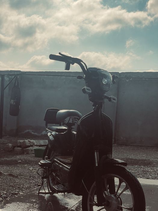 Продам скутер срочно идеал