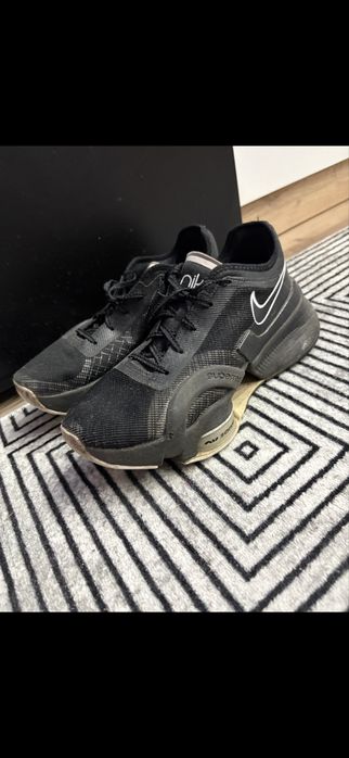 Дамски обувки nike