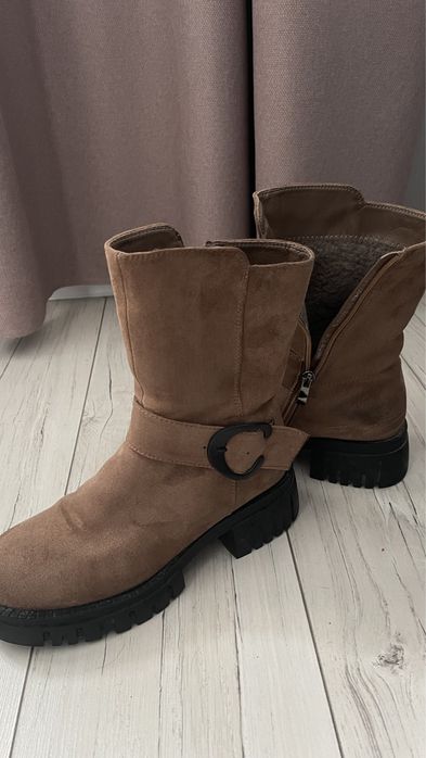 Ботинки зимние замшевые