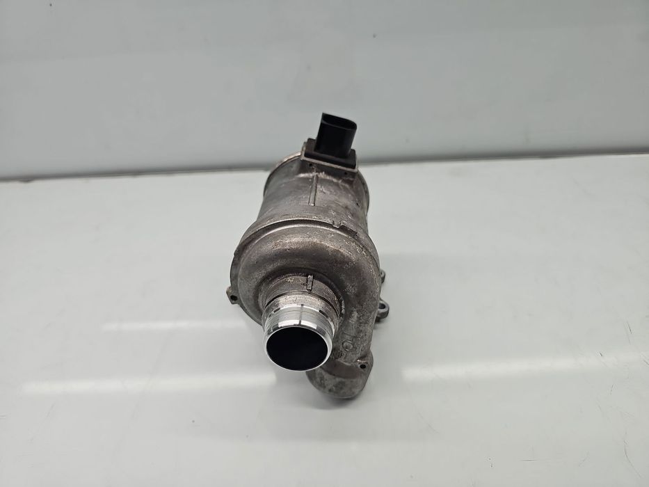 Pompa apa Volvo XC90 II [Fabr 2015-2024] 31368715 2.0 Hib B4204T  236K