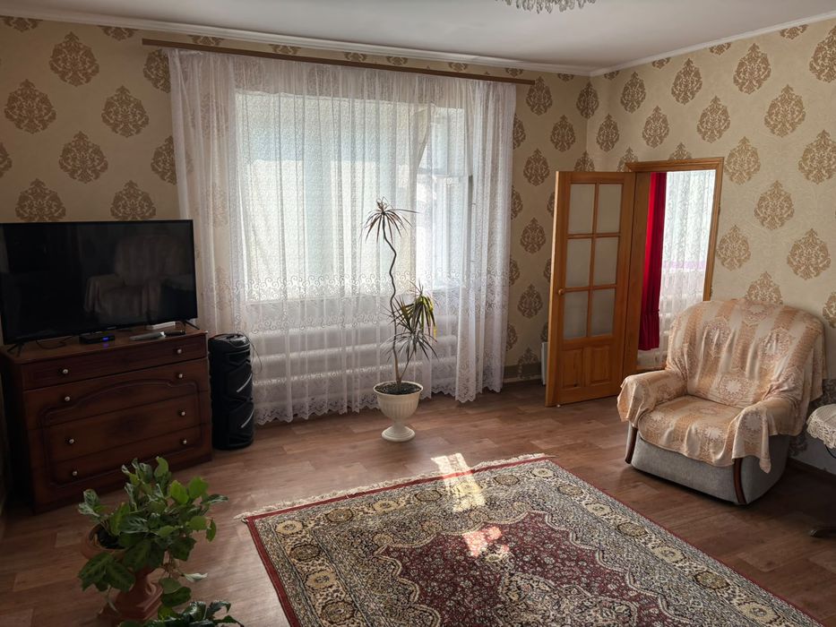Продам дом 2 яруса 10 соток