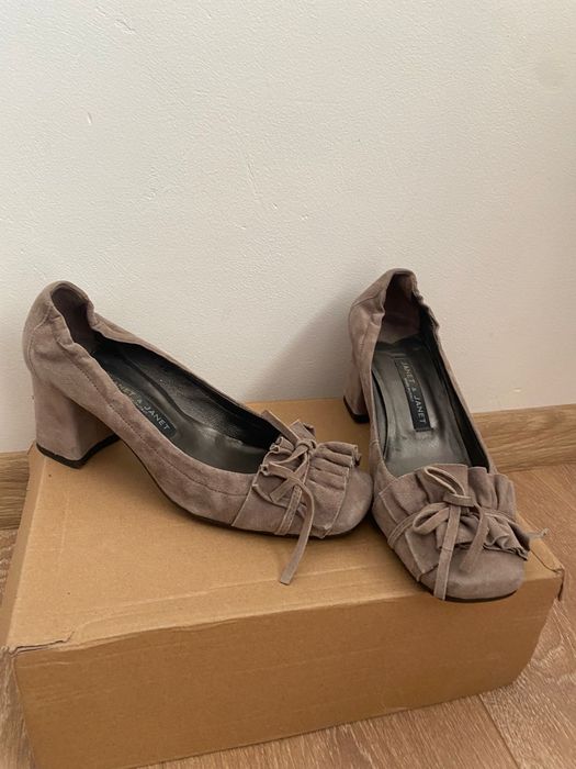 Pantofi  Janet & Janet