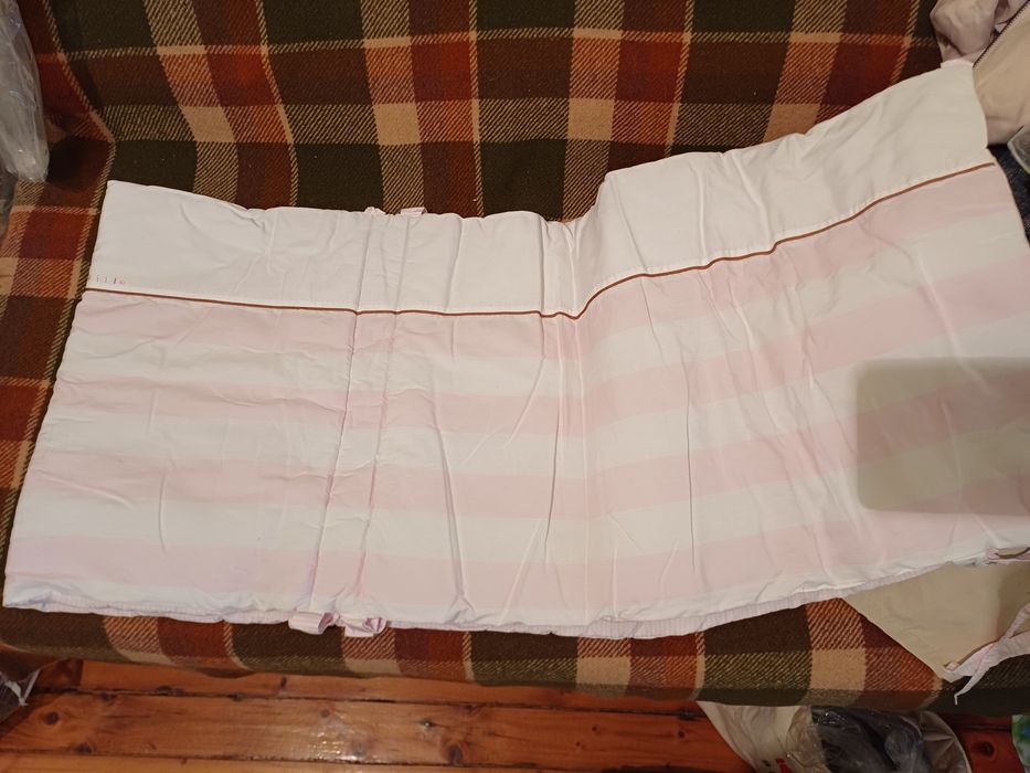 Обиколник бебешко легло