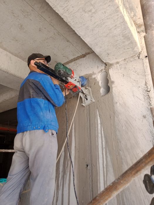 Алмазни бур  бетон тешамиз