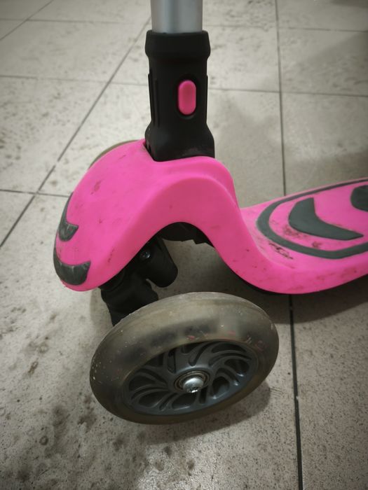 Розова тротинетка KinderKraft