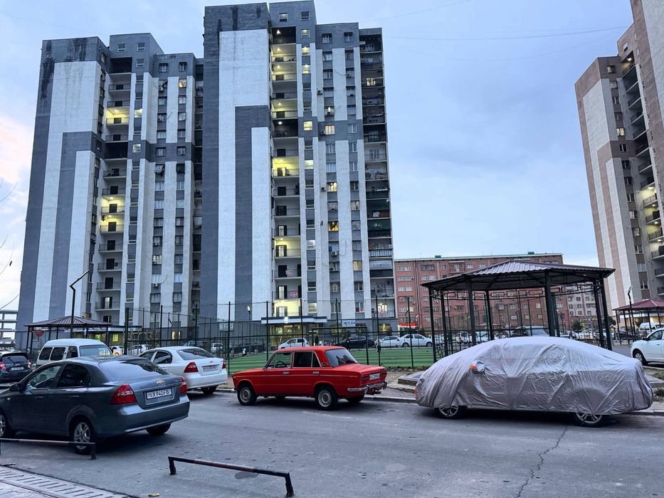 Продаётся 2-комнатная квартира в новом доме в Сергелийском районе!