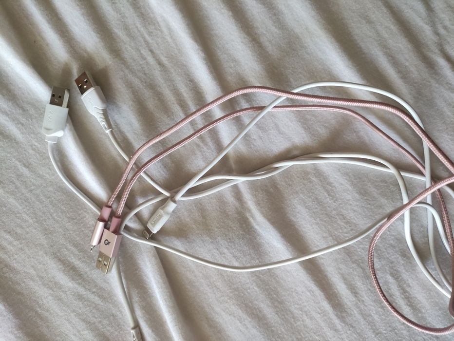 Кабел захранващ за Iphone