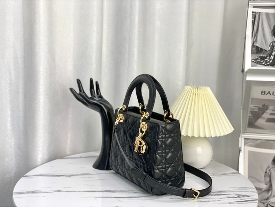 Dior Lady Dior Medium Bag