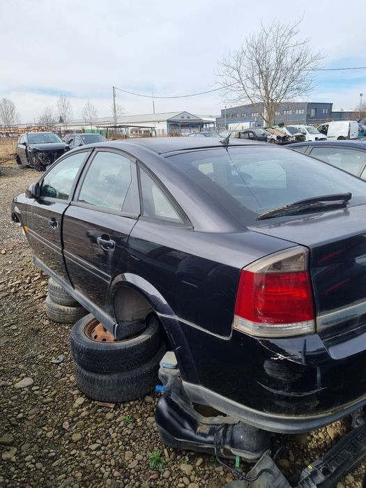 Dezmembram Opel Vectra 2.2 si 1.9 dti