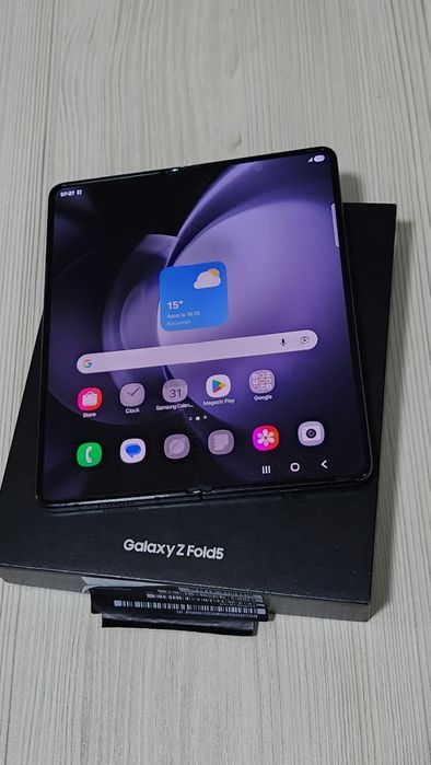 Samsung Galaxy Z Fold5