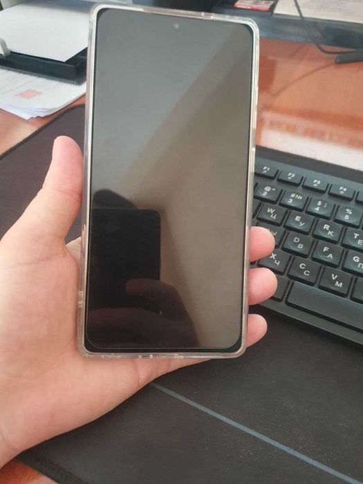 Samsung Galaxy S25 Ultra 12/256 srochniy sotiladi