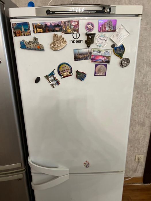 Продается холодильник