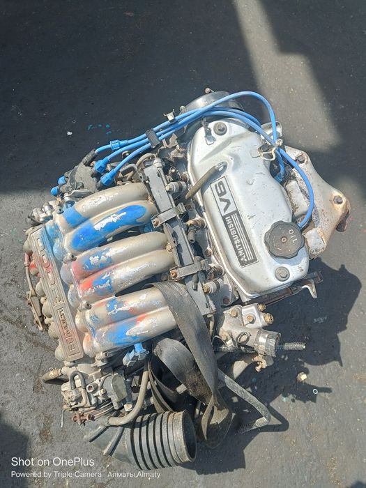 мотор двигатель Mitsubishi sigma 6g72