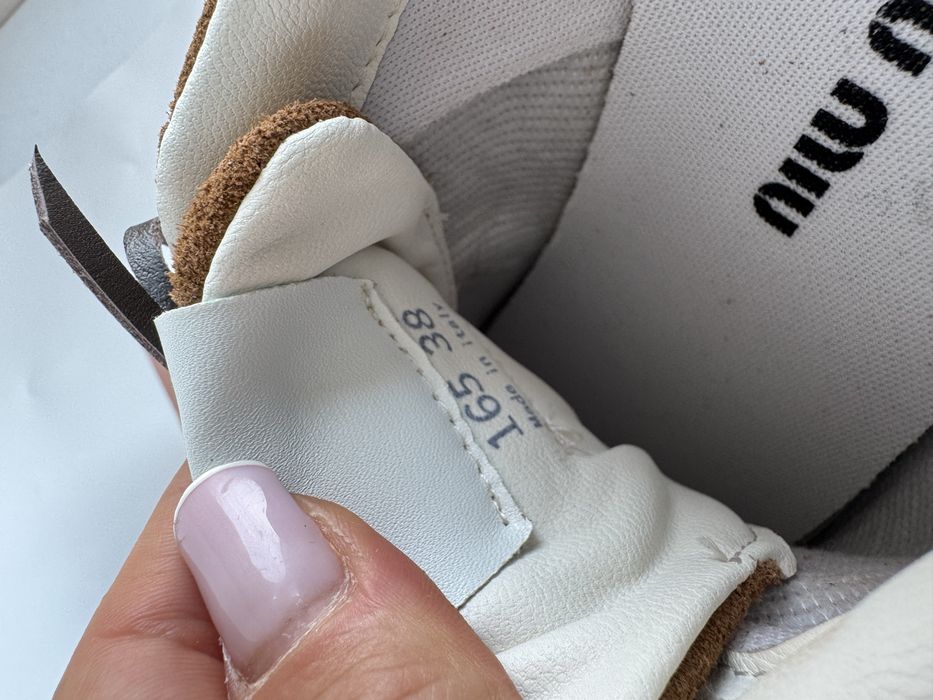 Adidasi miu miu new balance piele intoarsa